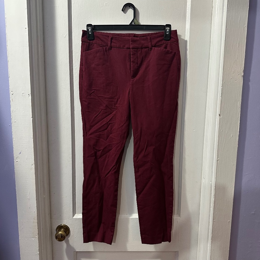 Old Navy Burgundy Pixie Pants In 8